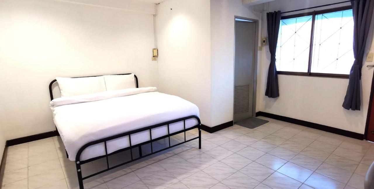 Go Inn Patong Beach Exterior foto